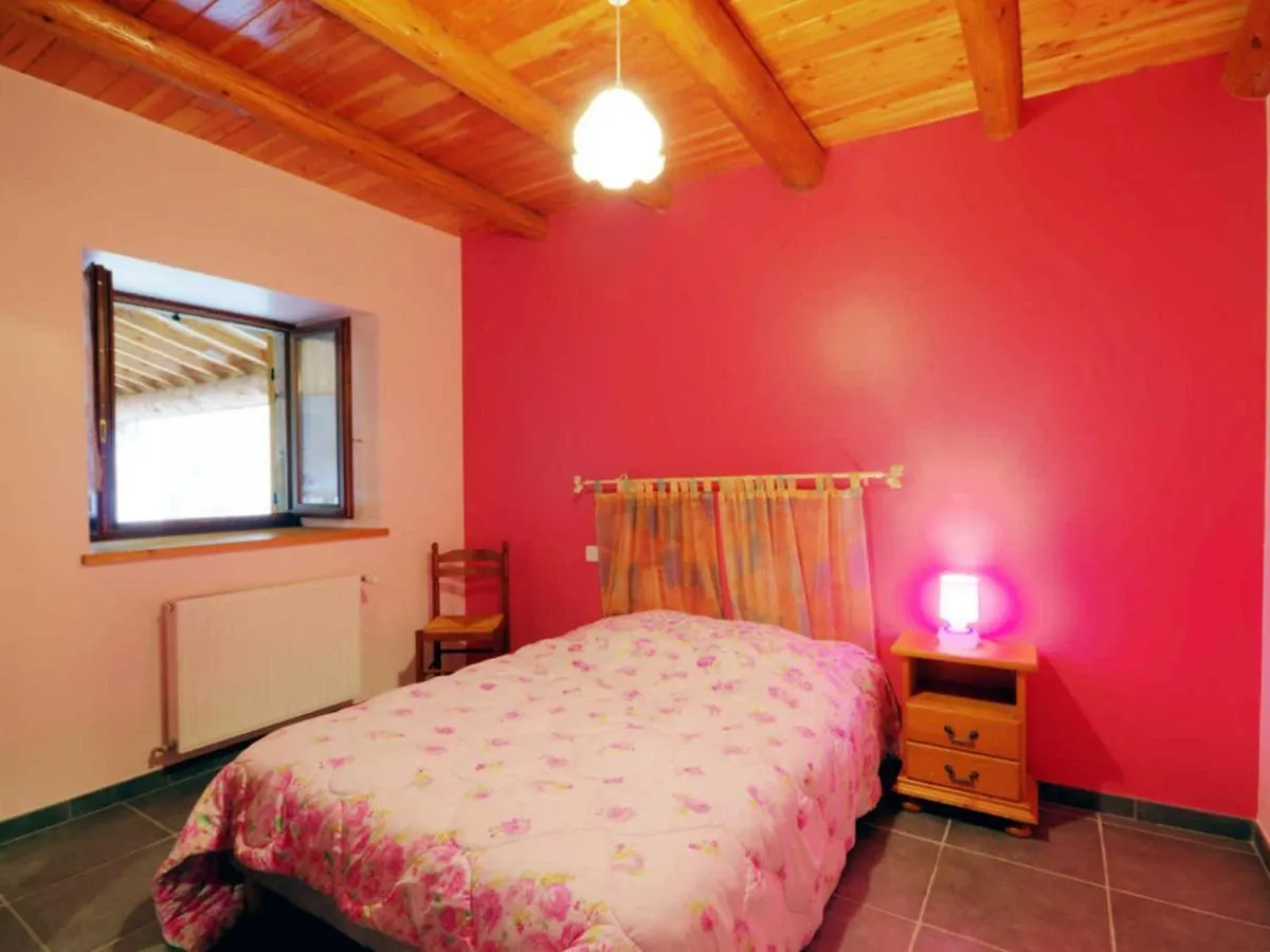 Holiday home Maison De Charme Avec Poele A Bois, 3 Chambres, Salle De Jeux, Jardin Clos Et Equipements Modernes. - Fr-1-496-259 Saint-Nizier-de-Fornas France